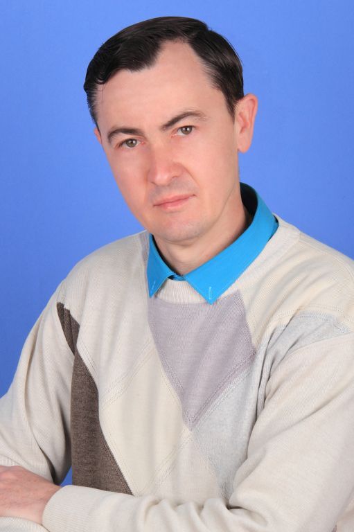 Ватолин Сергей Владимирович.