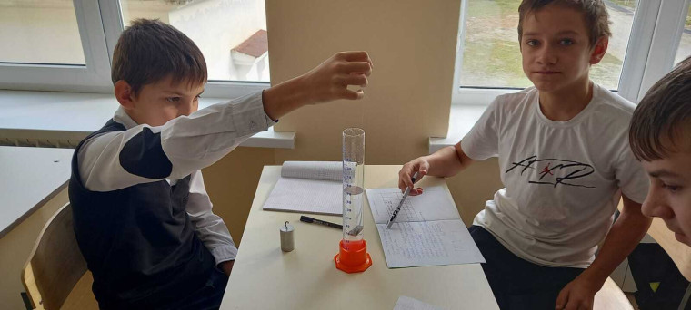 Открытый урок по физике: измеряем плотность твёрдого тела!.